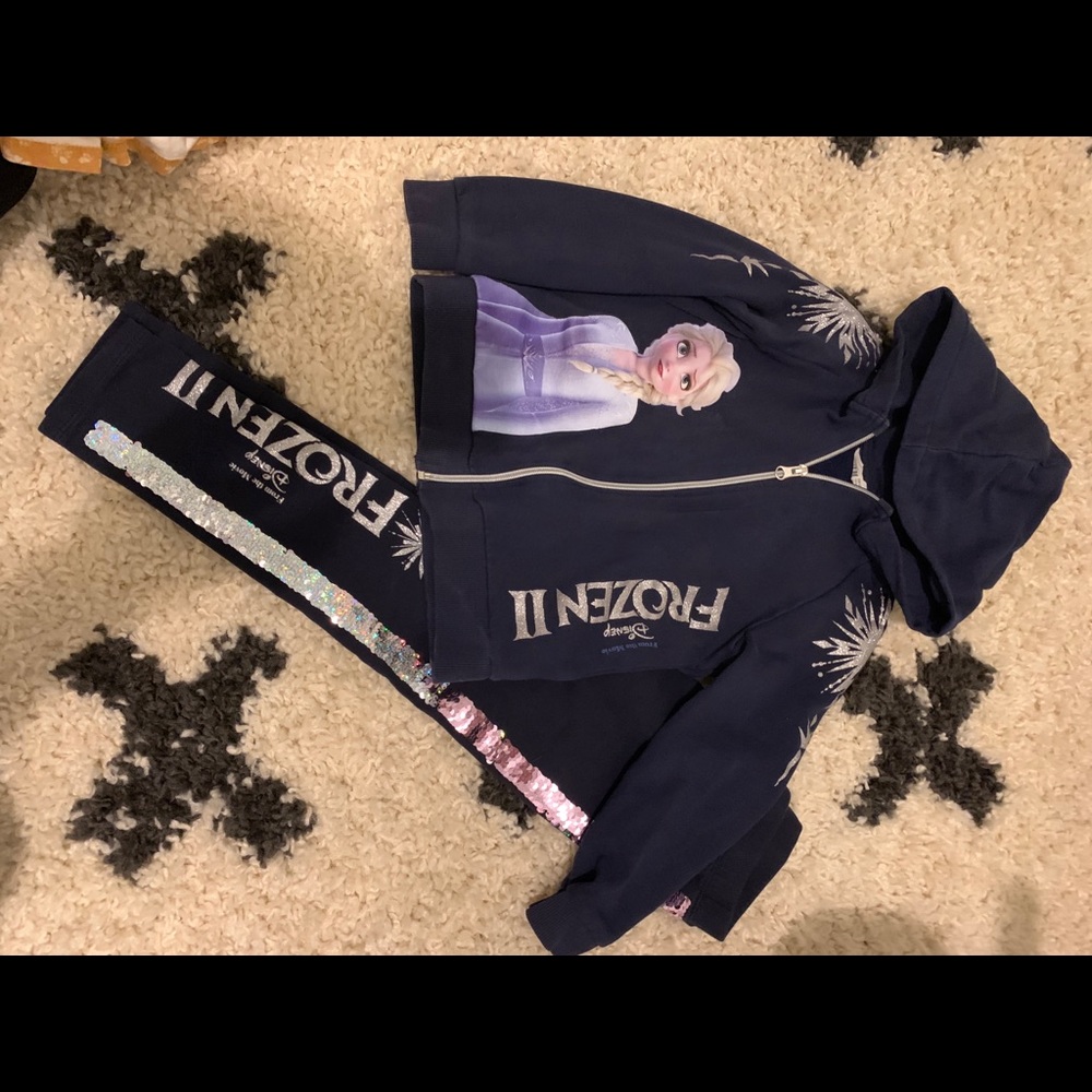 Girls H & M 4-6 Frozen set
